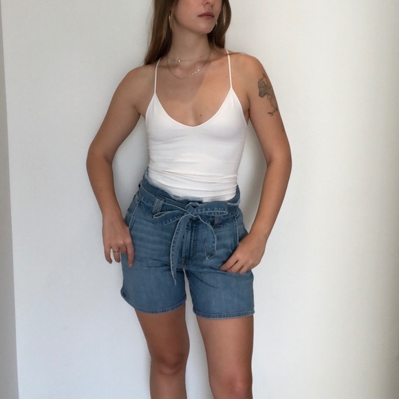 7 For All Mankind belted jean shorts in great condition - Picture 1 of 5